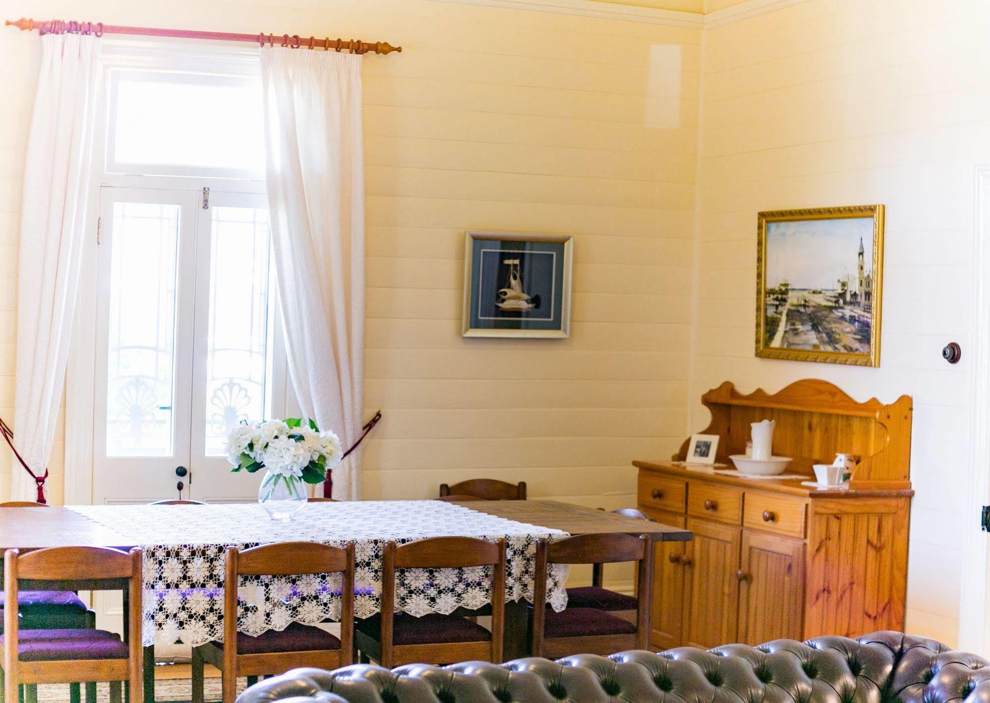 Guest house Riversleigh House Ballina
